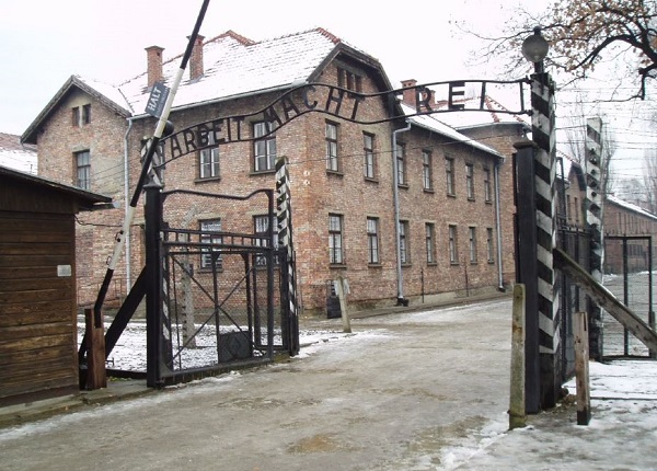 auschwitz1