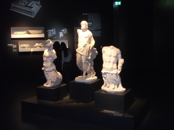 pergamon2